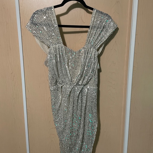 Luxxel Sequin Dress - Picture 1 of 4